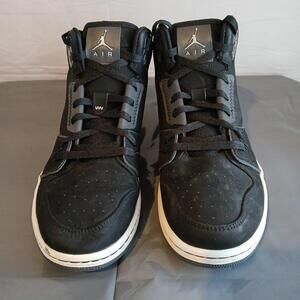 Nike‎ Air Jordan 1 Flight 2, 2013 Black &  White Shoes Men's 9, Women's 11